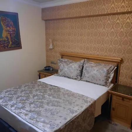 جراند هيزار