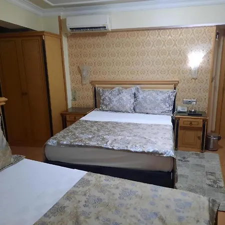 جراند هيزار 3*